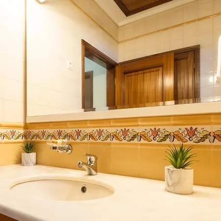 Casa Mendes Aveiro * Eixo