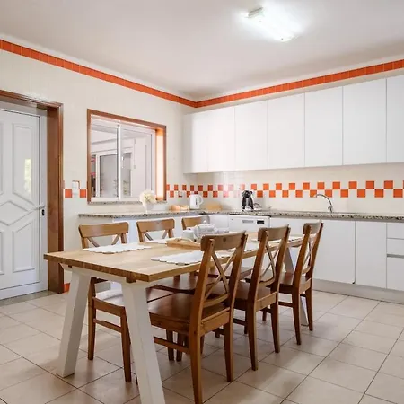 Дом отдыха Casa Mendes Aveiro *