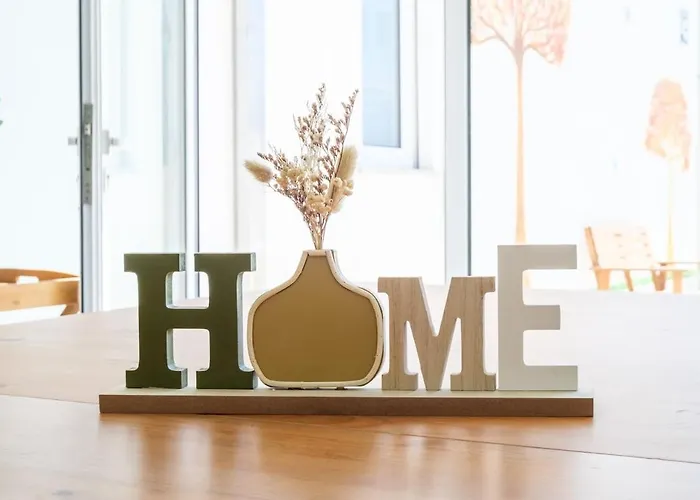 Casa Mendes Aveiro * Eixo