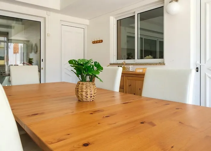 Casa Mendes Aveiro * Eixo