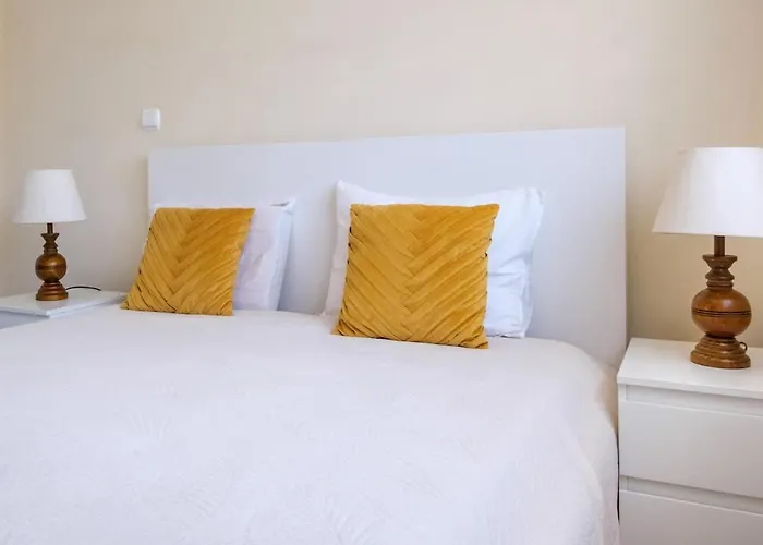 בית נופש Casa Mendes Aveiro