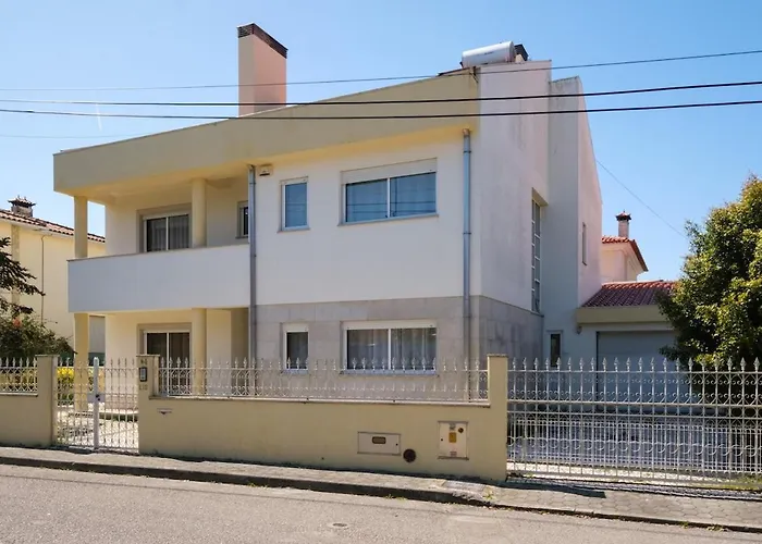 Casa Mendes Aveiro Hébergement de vacances
