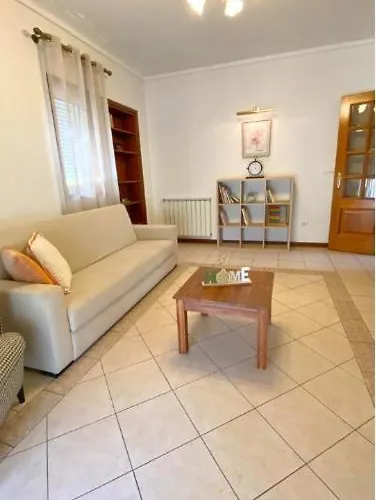 Casa Mendes Aveiro * Eixo